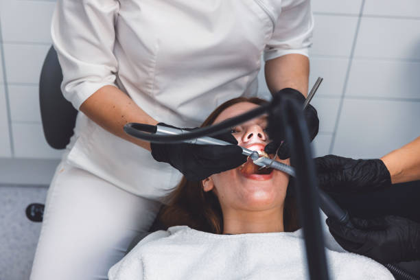 Best Weekend Emergency Dentist in Doylestown, OH